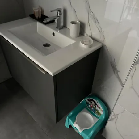 Courtyard Long 2-bedroom Lux