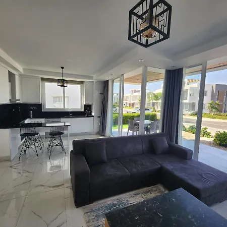 Four Seasons Life - Diamond Street - Sea Star 11B *