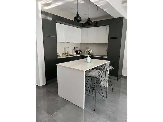 Διαμέρισμα Courtyard Long 2-bedroom Lux Gastria